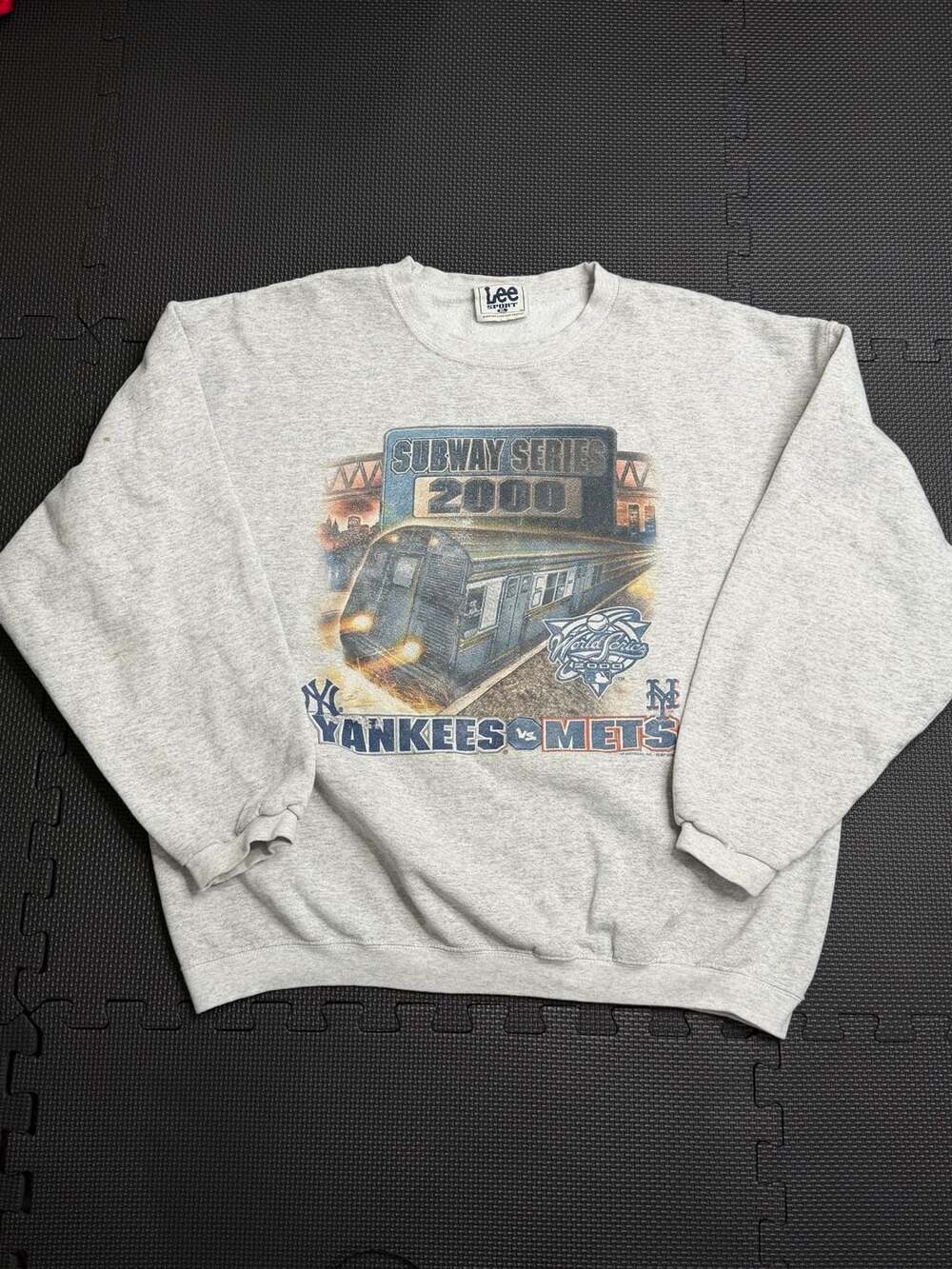 Lee Sport Subway Series 2000 Yankees vs Mets Sweatshirt Size XL